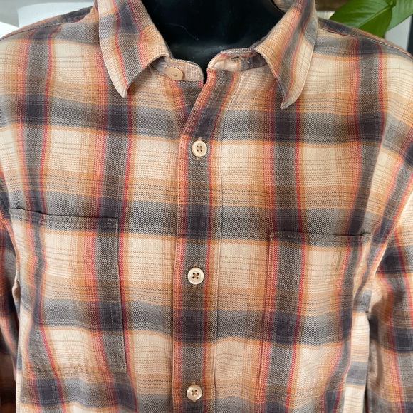 Threads 4 Thoughts Adult Medium Multicolor Plaid Preppy Light Academia Shirt M - Picture 3 of 10